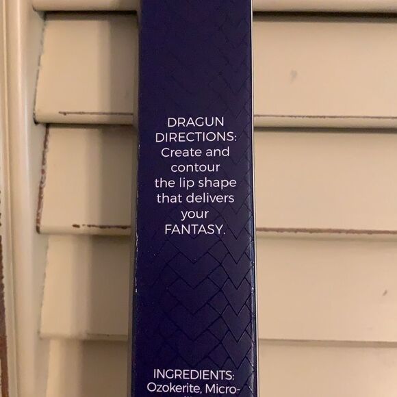 Dragun Beauty Lip job liner and sharpener - Picture 2 of 6